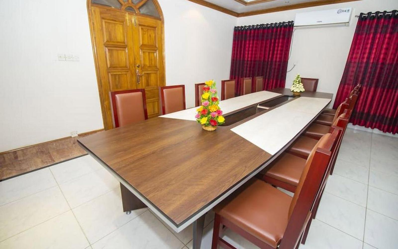 Hotel Suite Palace Baridhara داكا المظهر الخارجي الصورة