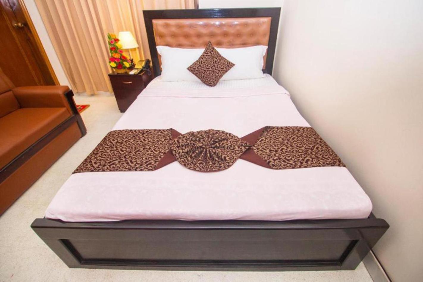 Hotel Suite Palace Baridhara داكا المظهر الخارجي الصورة